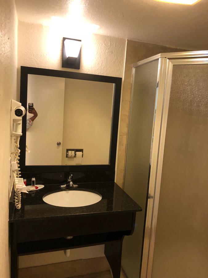 Super 8 By Wyndham Augusta Motel Eksteriør billede