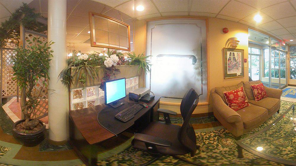 Super 8 By Wyndham Augusta Motel Eksteriør billede